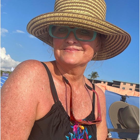 Patricia - Picture 5 of 8